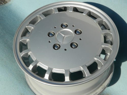 Mercedes gullideckel alu - 1x,